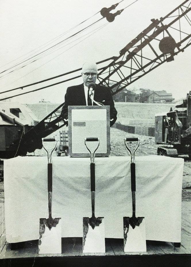 Editor Lee M Woodruff Grand Rapids Press. Groundbreaking ceremony.